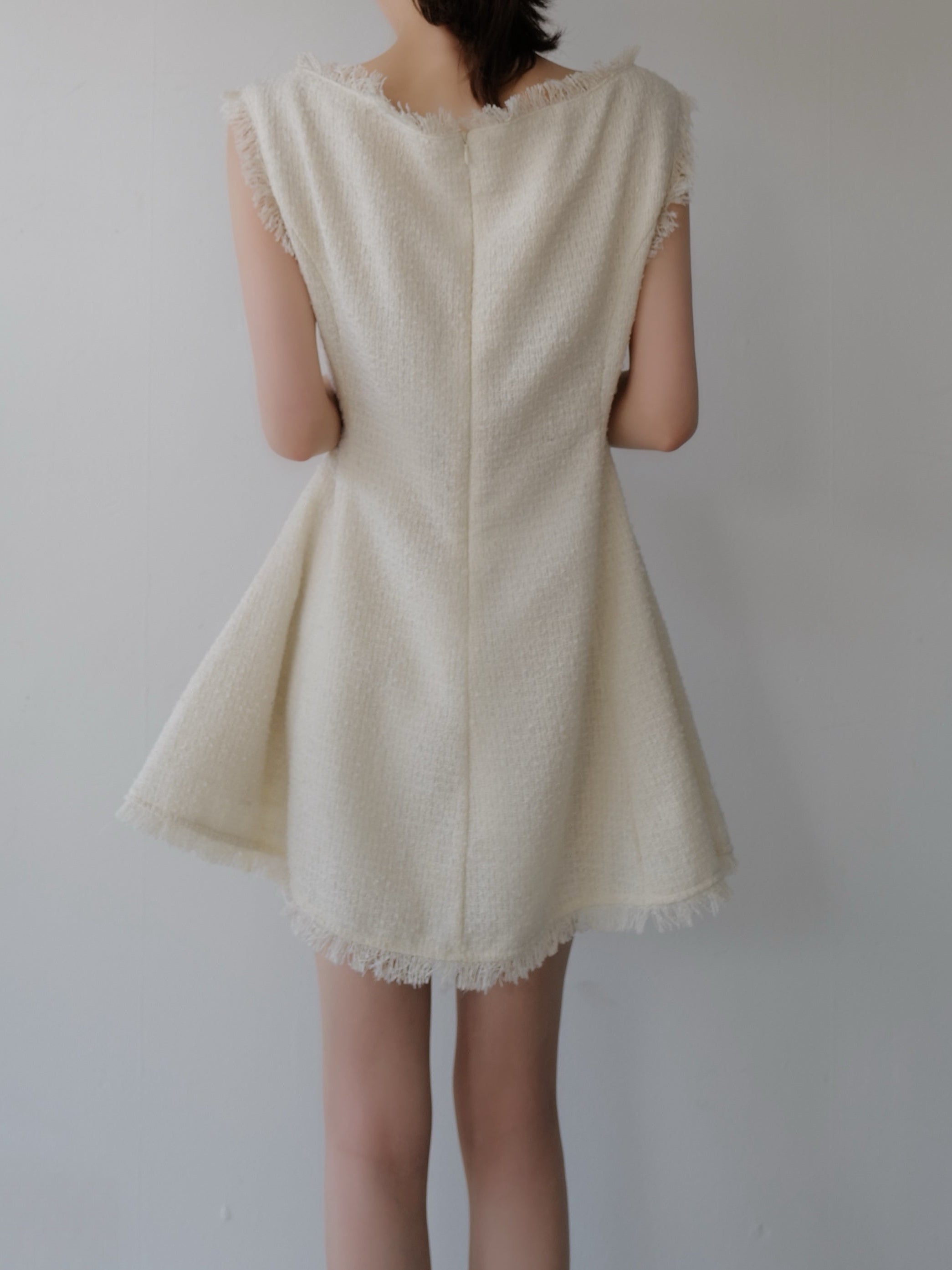 boat neck tweed mini dress (POP UP)