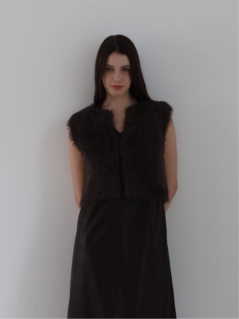 mink-like fur short vest