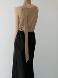 sample sale / long tie flare top