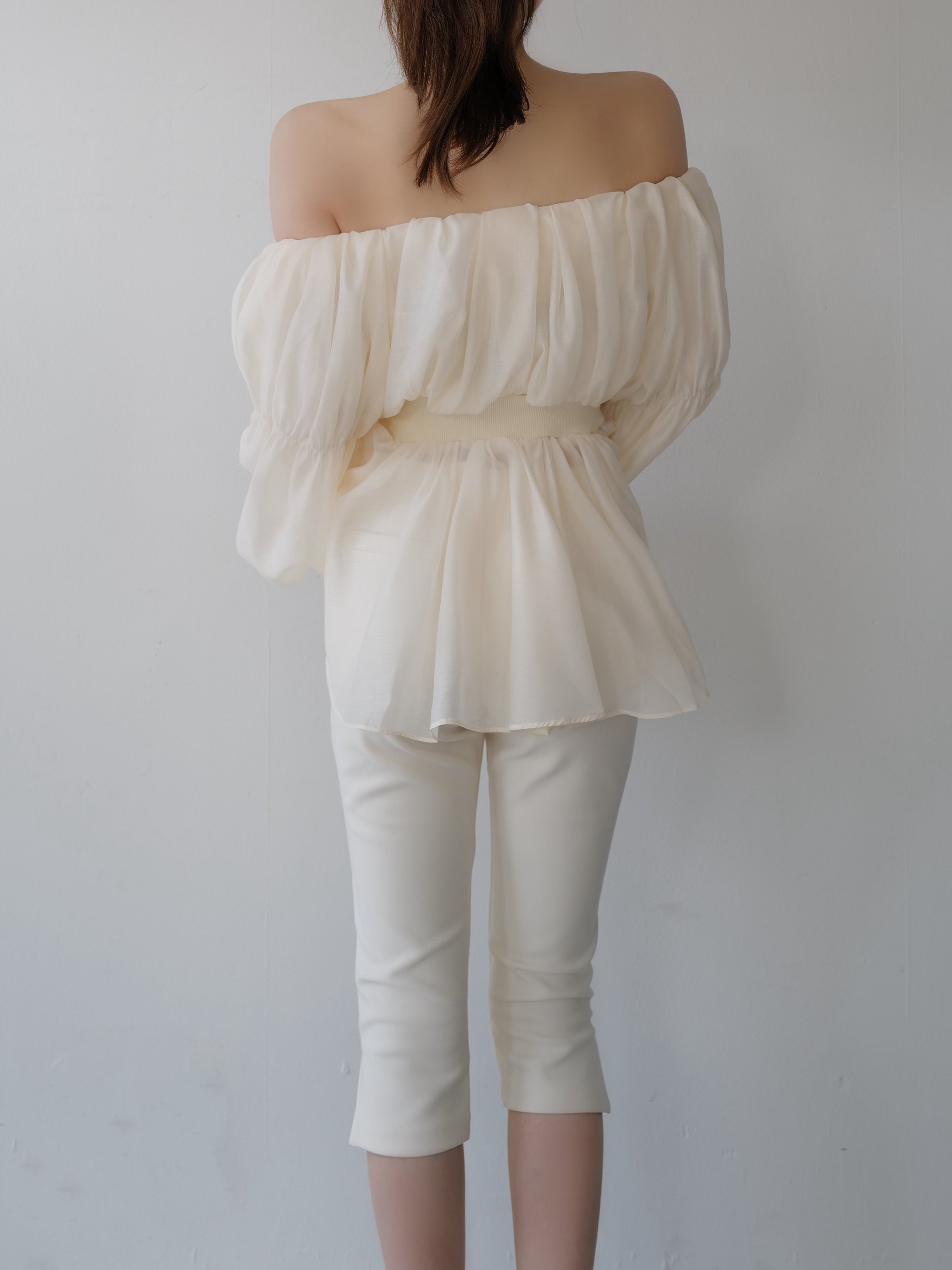 shirring off-shoulder blouse