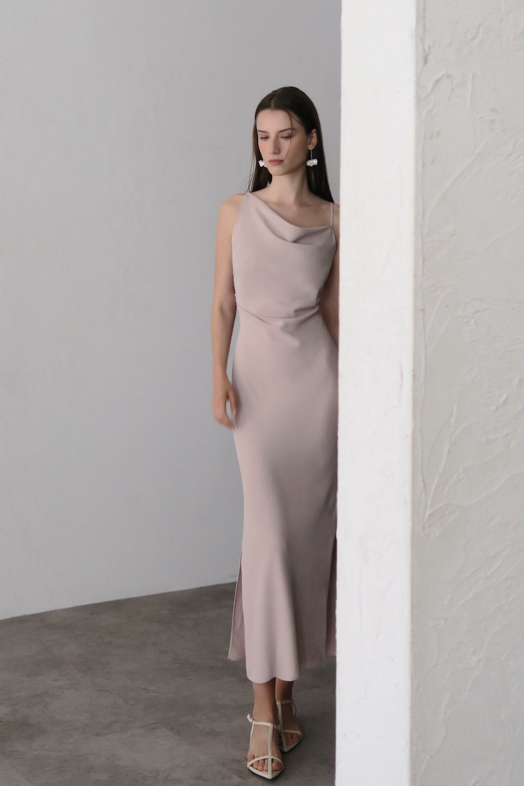 asymmetry drape cami dress – célon