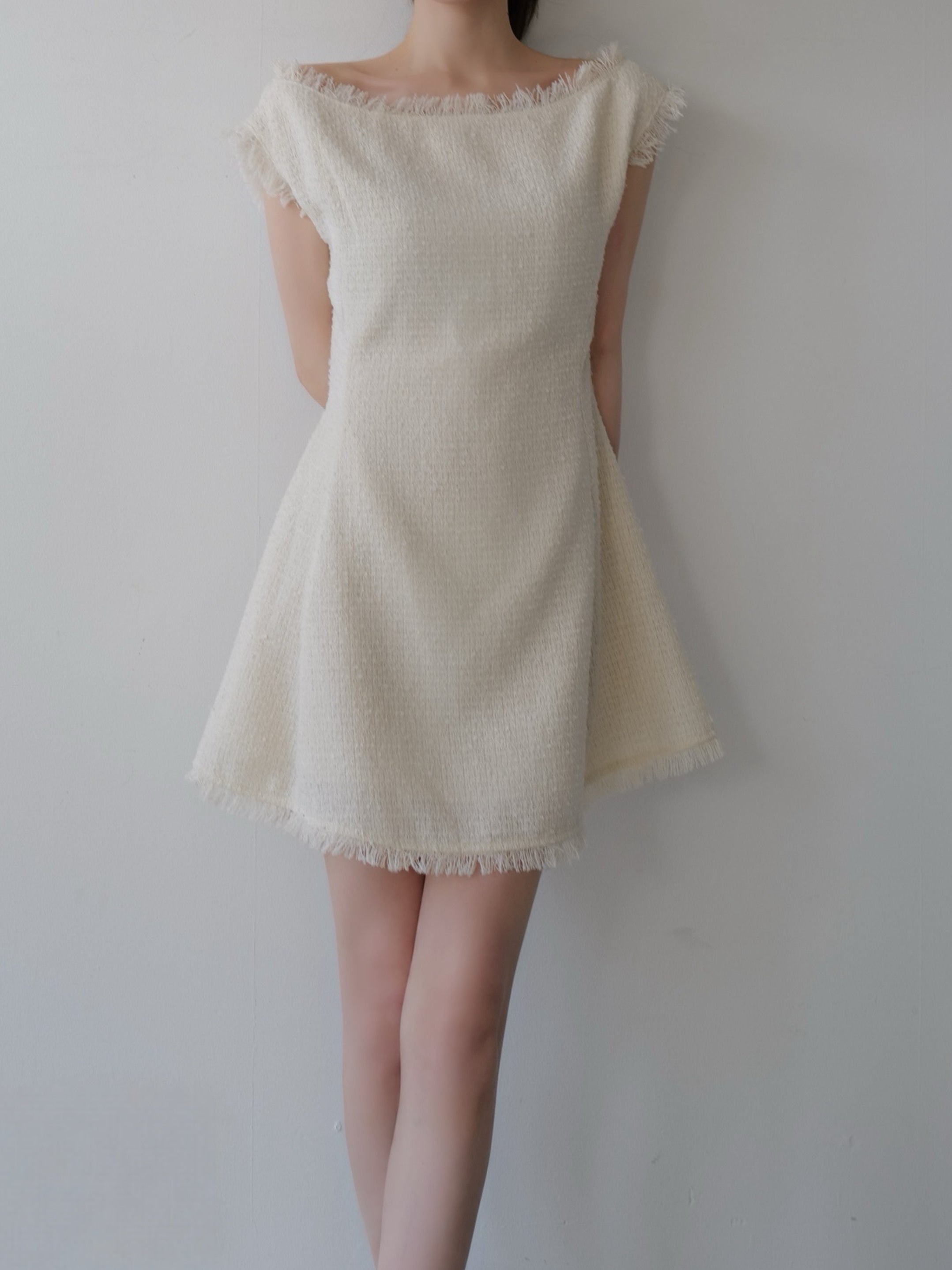 boat neck tweed mini dress (POP UP)