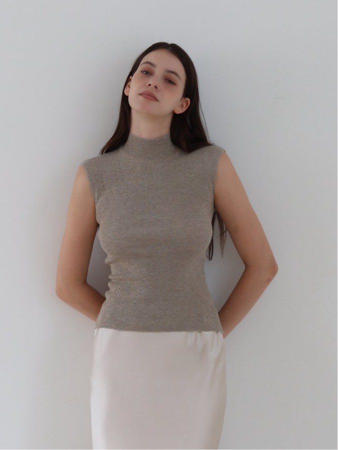 shiny cap sleeve knit top