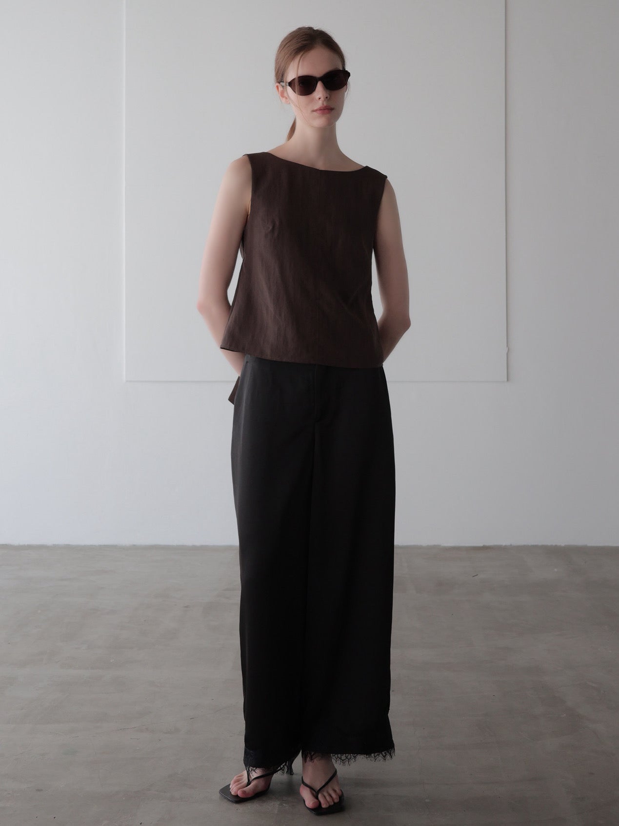 back ribbon linen blouse