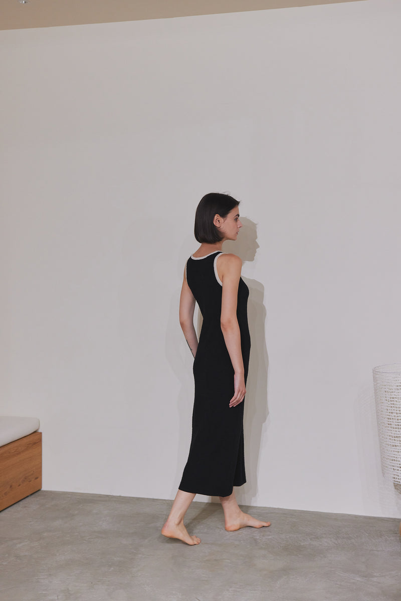 bicolor long knit dress