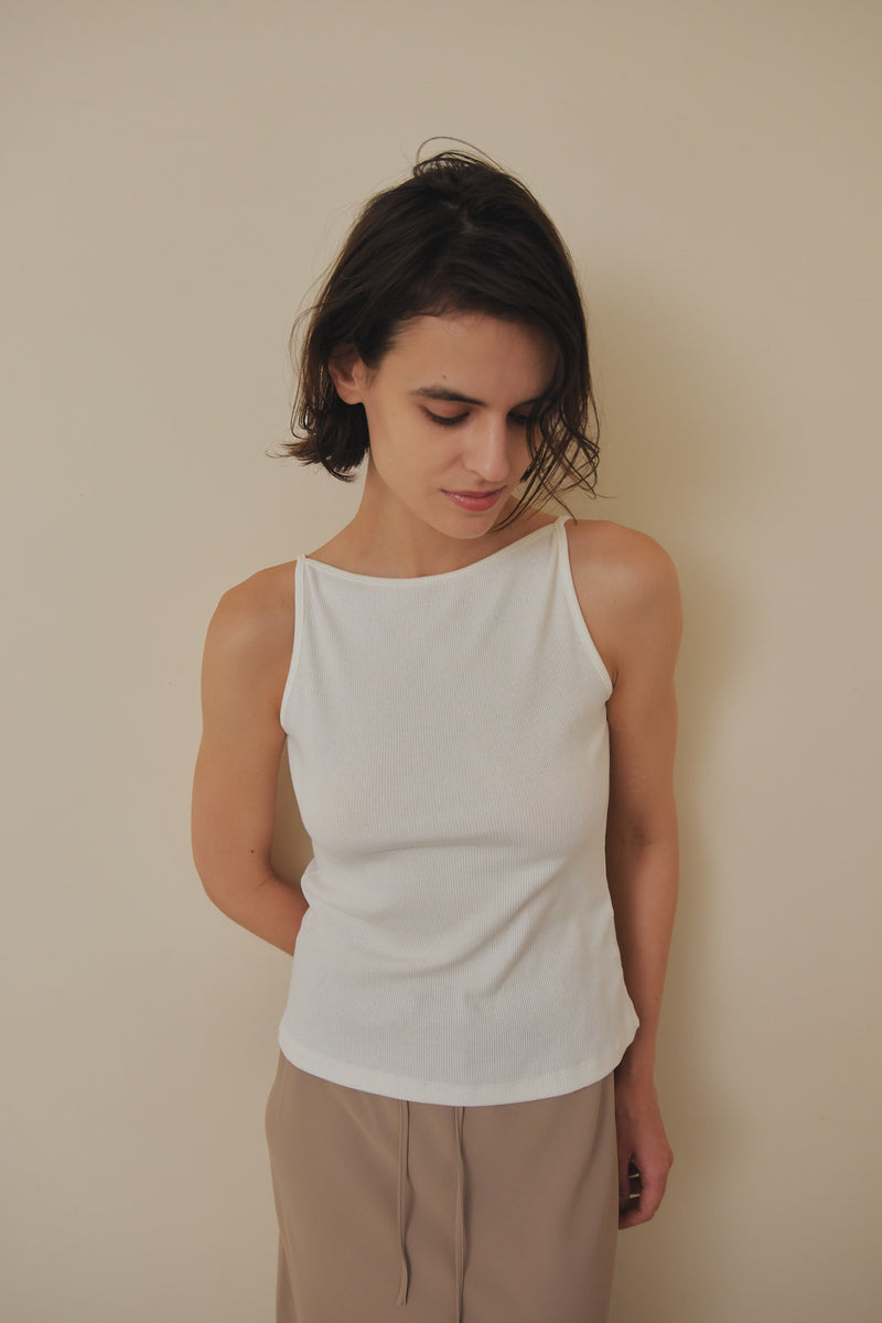 boat neck sleeveless top