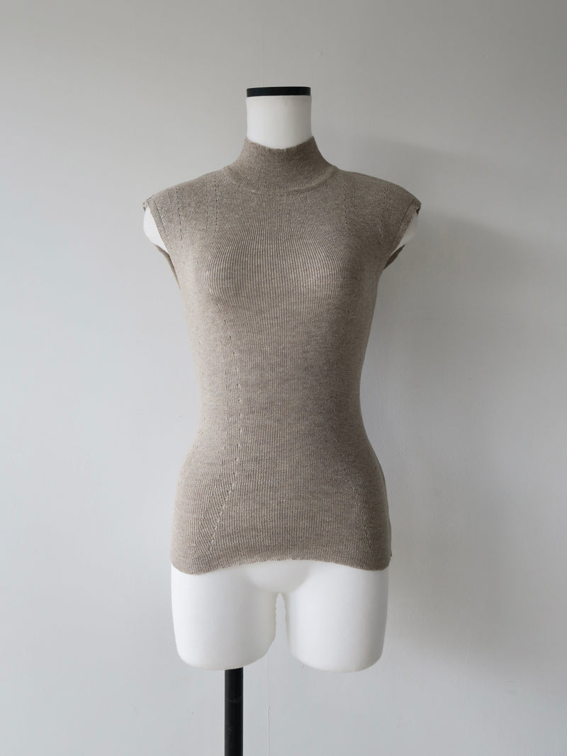 shiny cap sleeve knit top