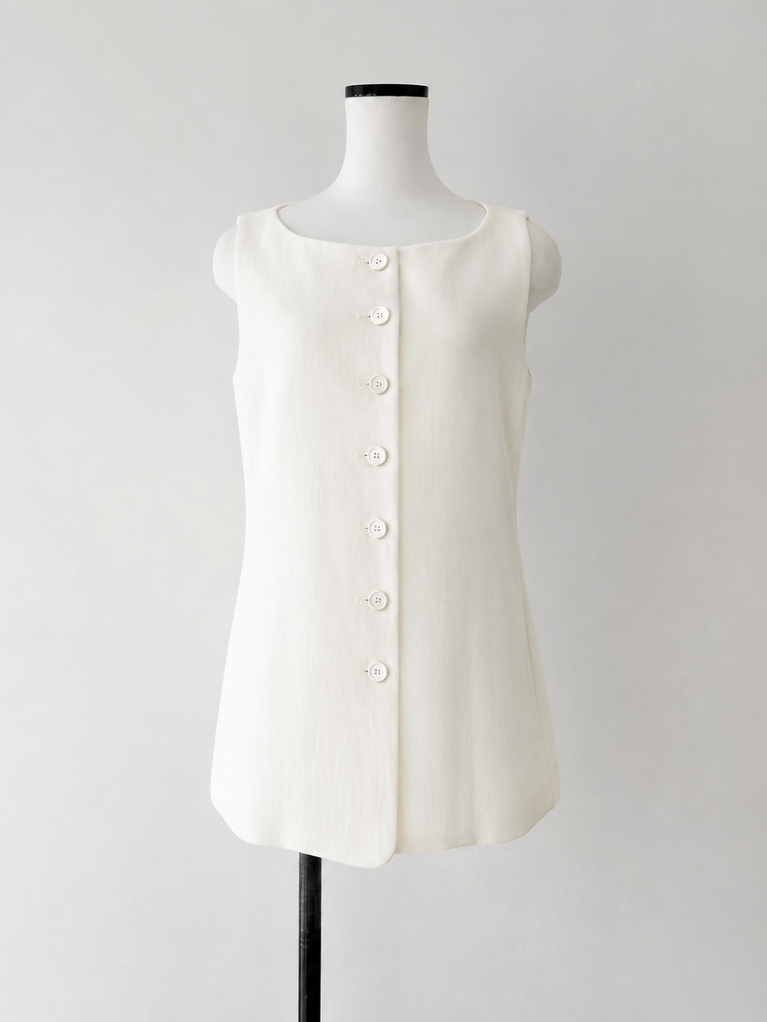 minimal button vest