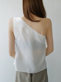 asymmetric ruffle top