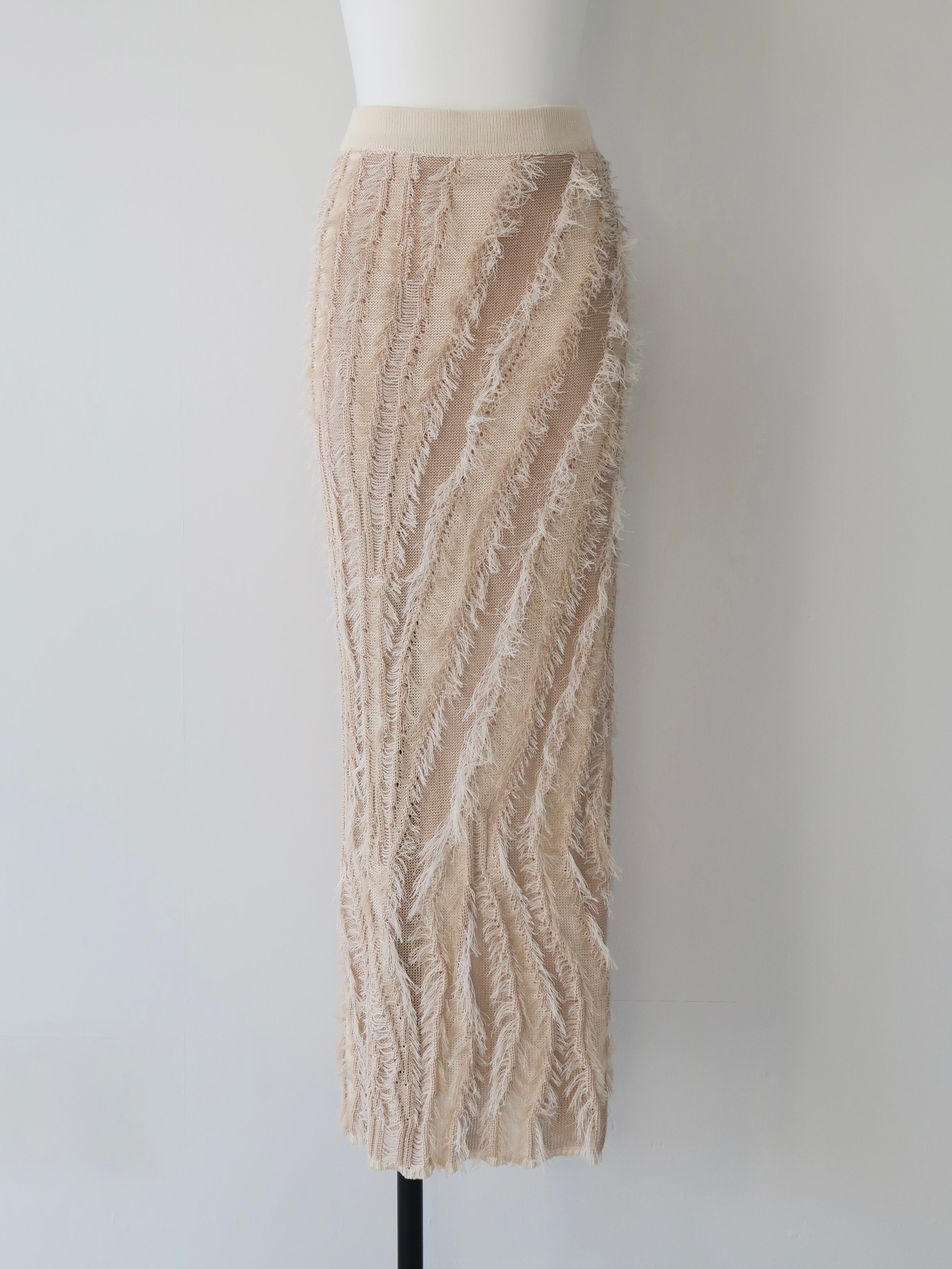 sample sale / fringe knit tight skirt