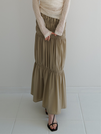 accently tiered long skirt