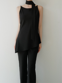 sample sale / long tie flare top