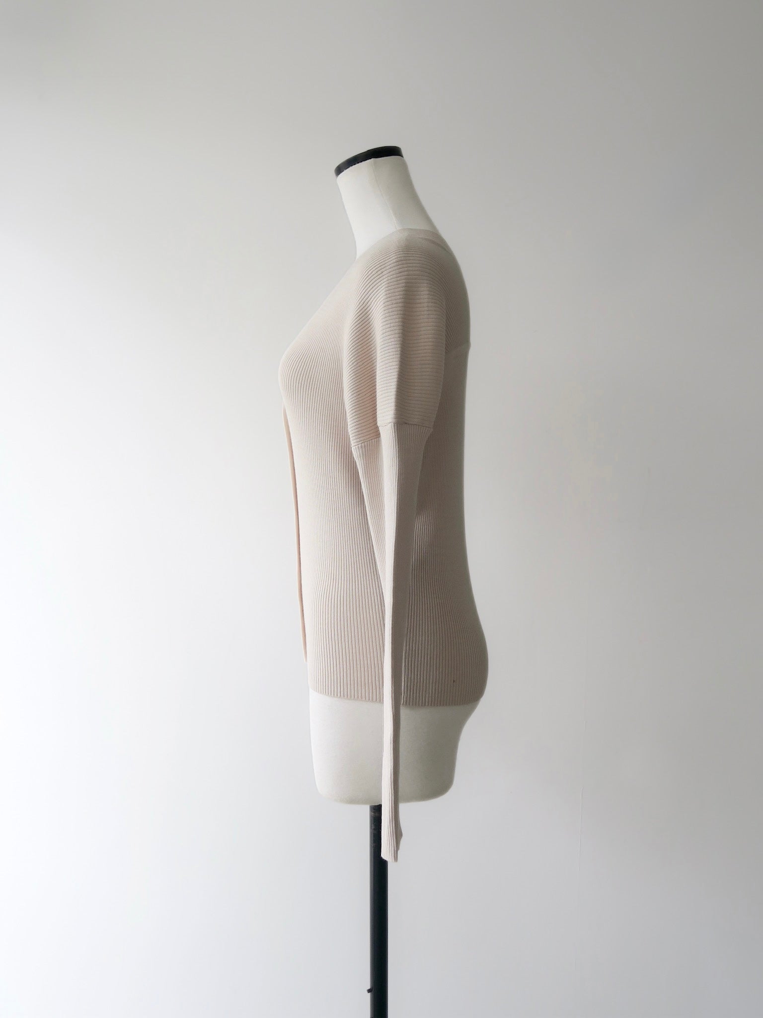 v-neck ribbed puff sleeve cardigan