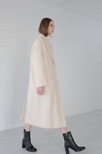 alpaca hairy long coat