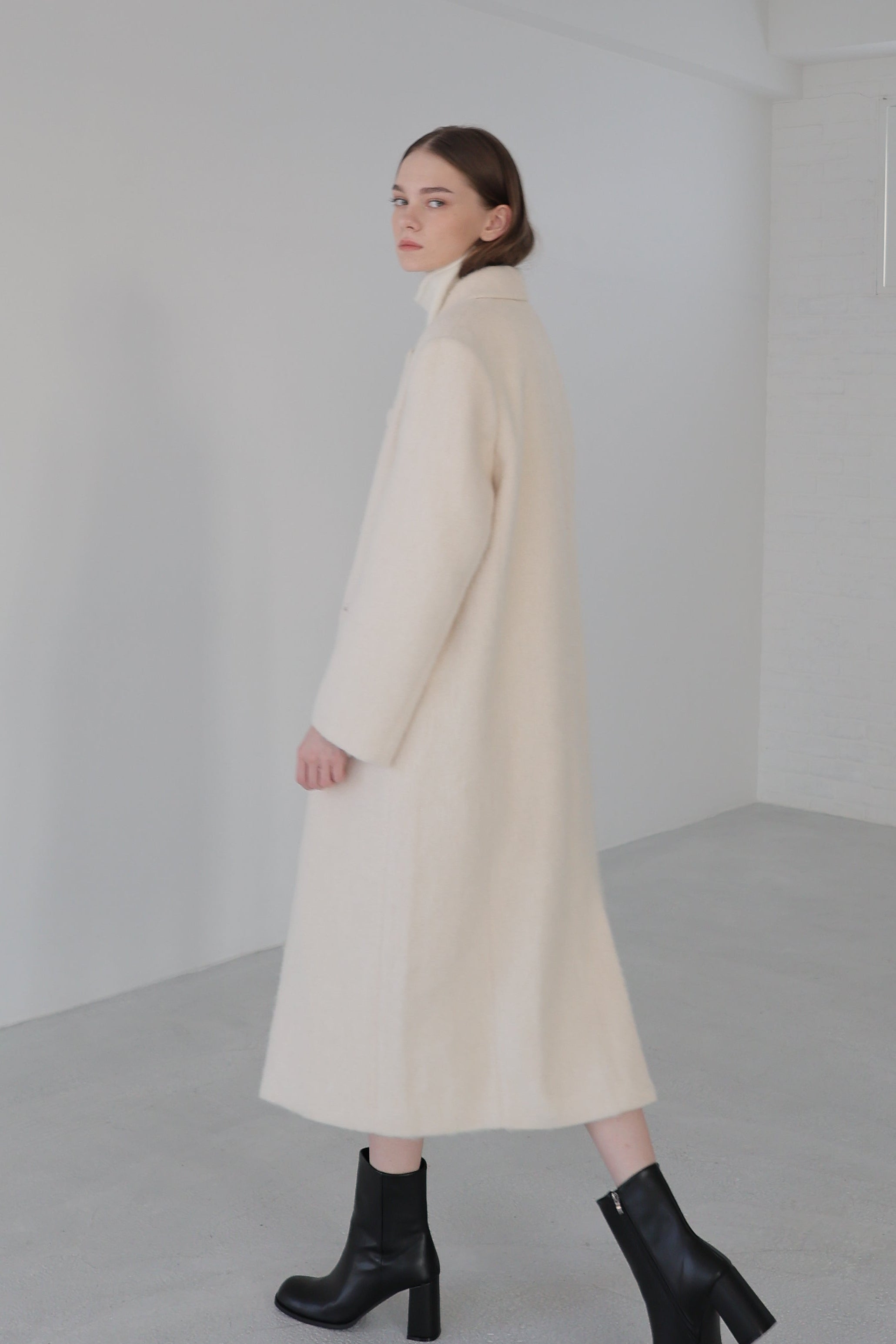 alpaca hairy long coat