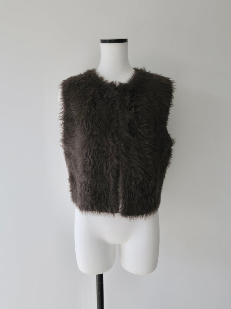 mink-like fur short vest