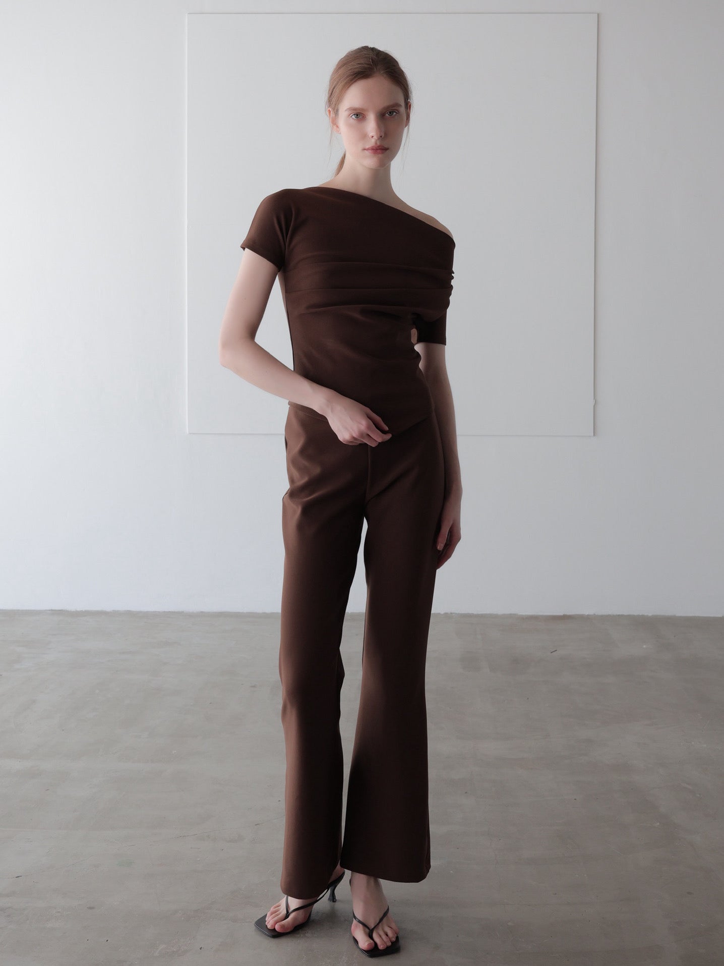 airy drape silhouette set-up (POP UP)