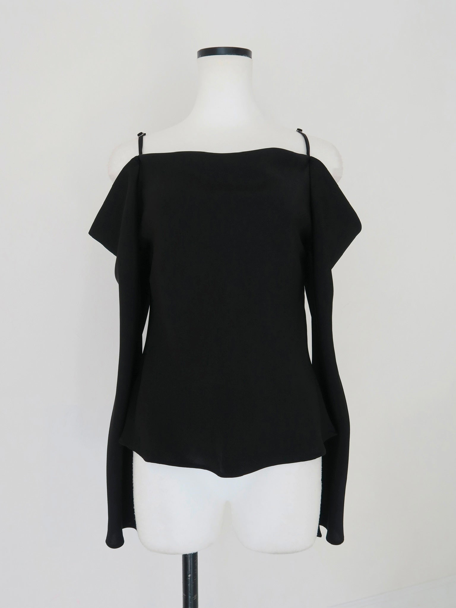 トップス maisoncelon off shoulder silky blouse off shoulder silky blouse – célon