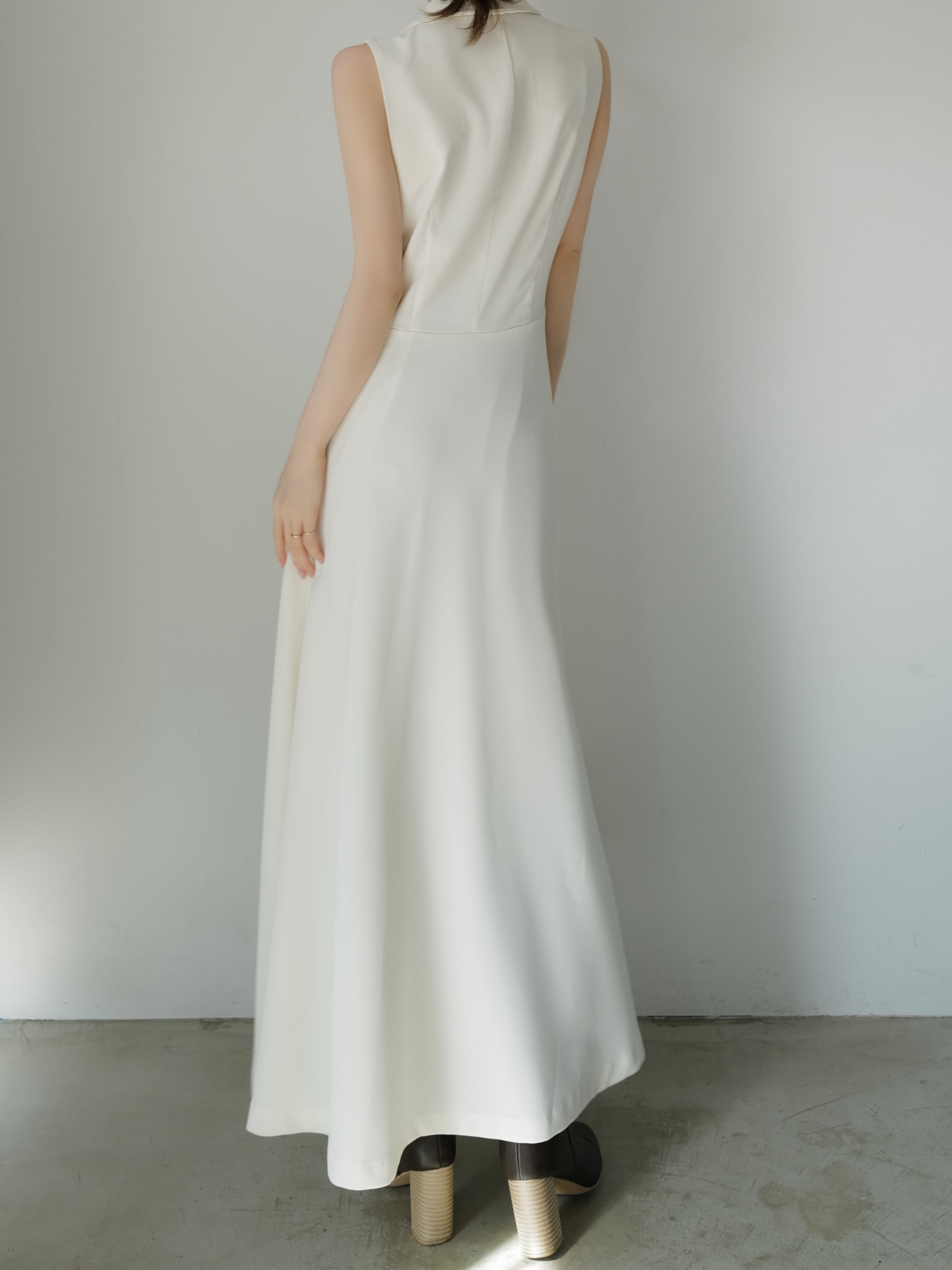 shawl collar sleeveless dress