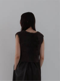 mink-like fur short vest