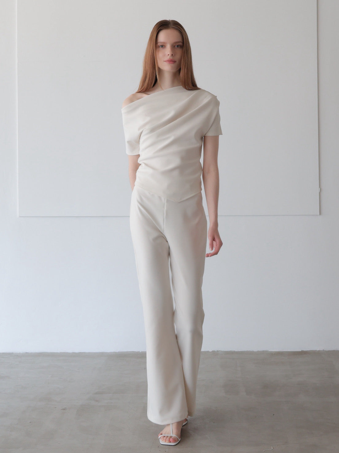 airy drape silhouette set-up (POP UP)