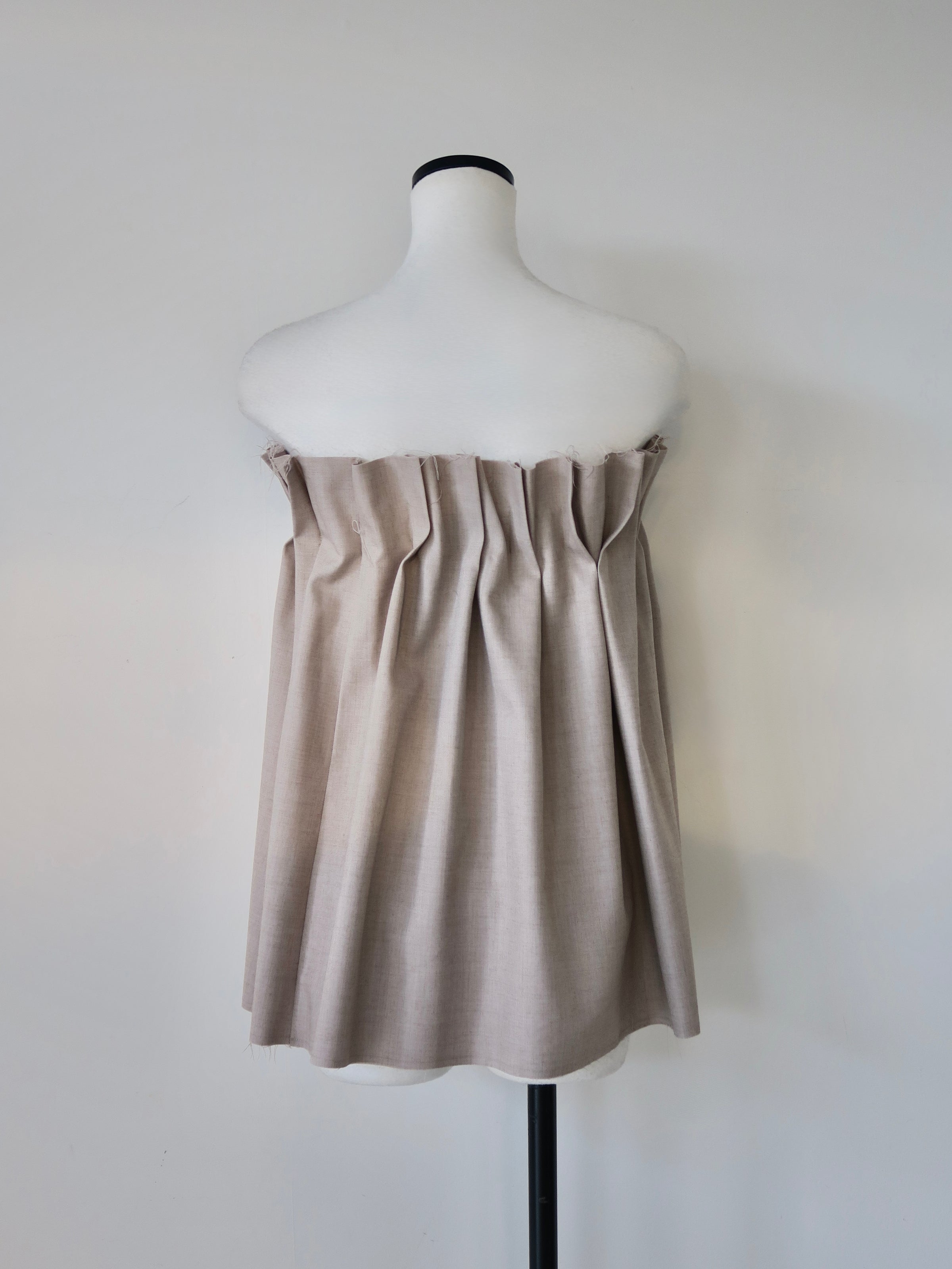 airy pleats tuck blouse