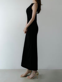 sleek silhouette maxi dress