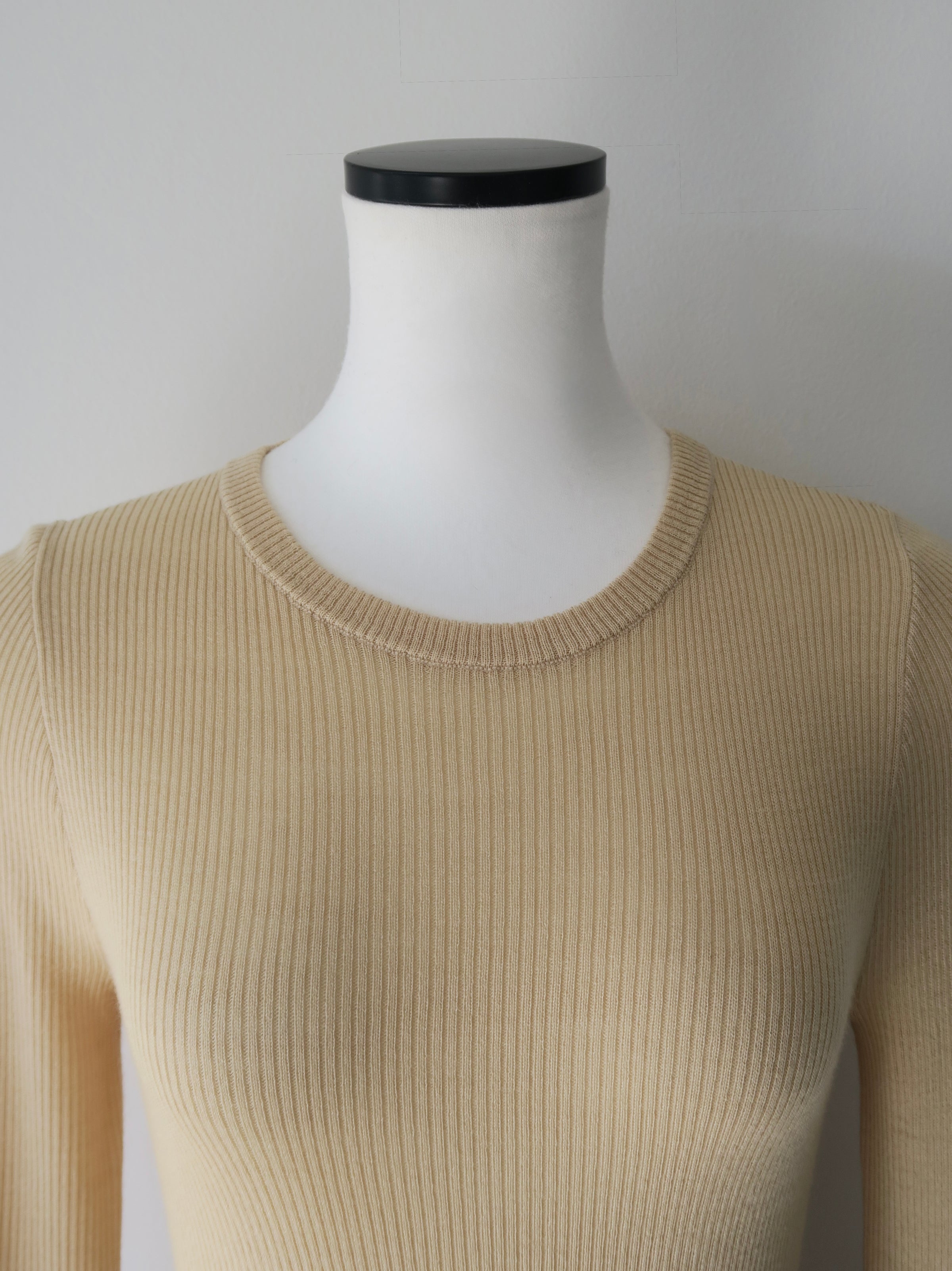 cashmere ribbed frill sleeve top