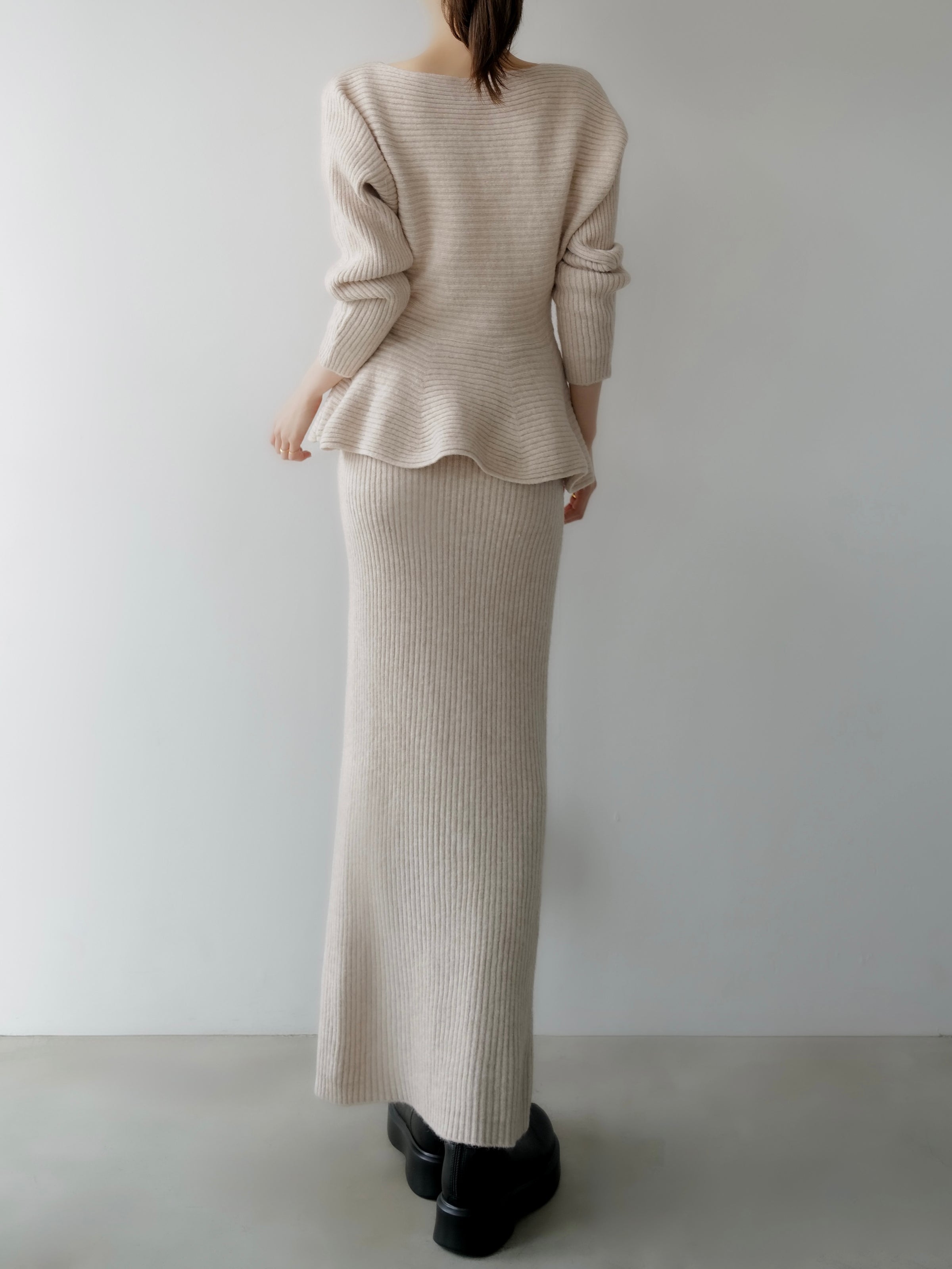 summer sale / textured peplum knit set