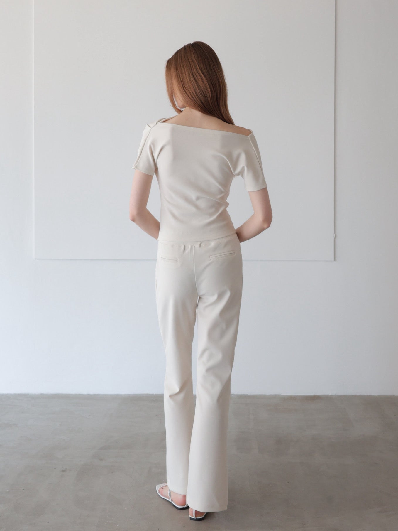 airy drape silhouette set-up (POP UP)