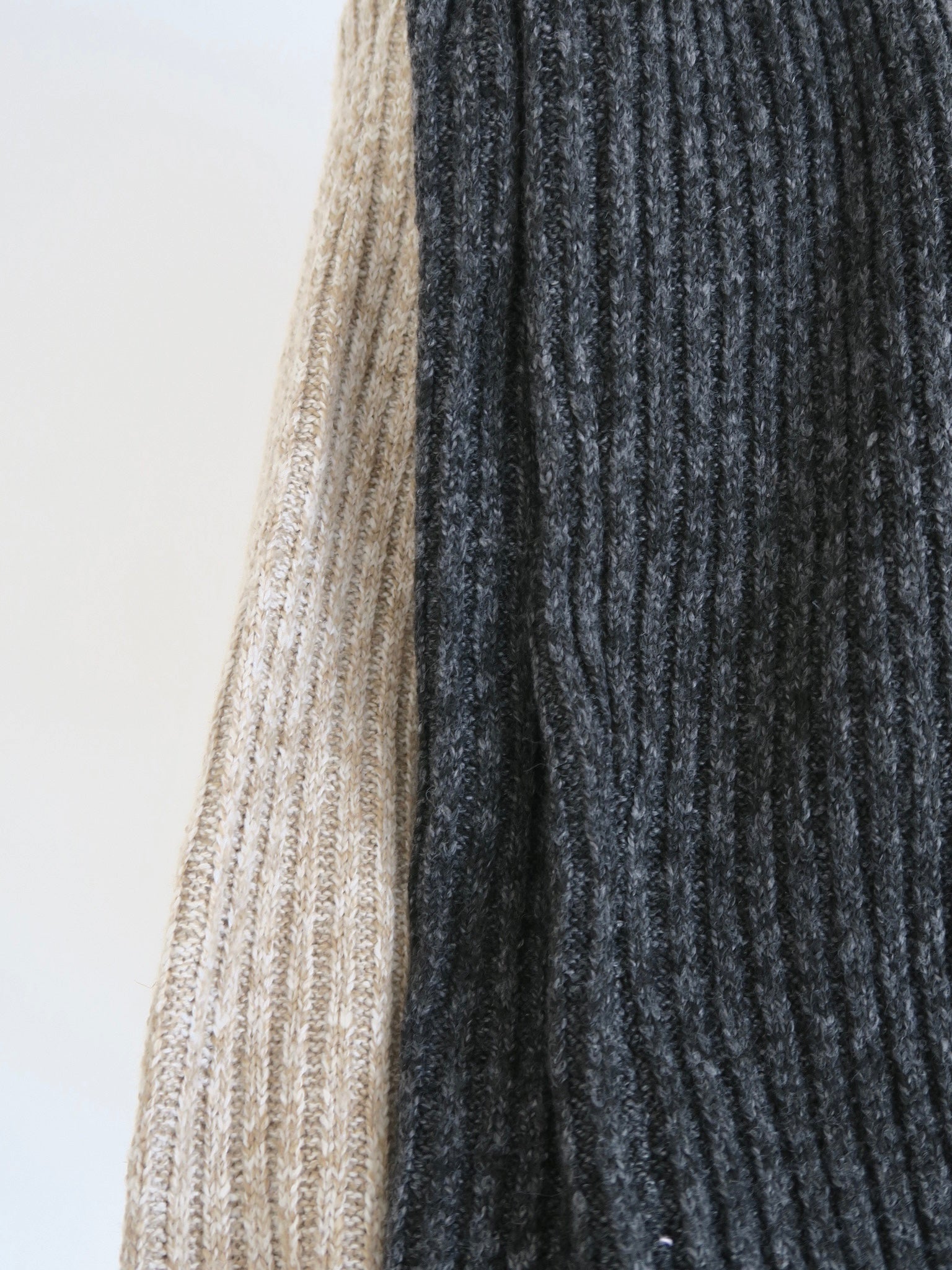 summer sale / hook rib knit skirt