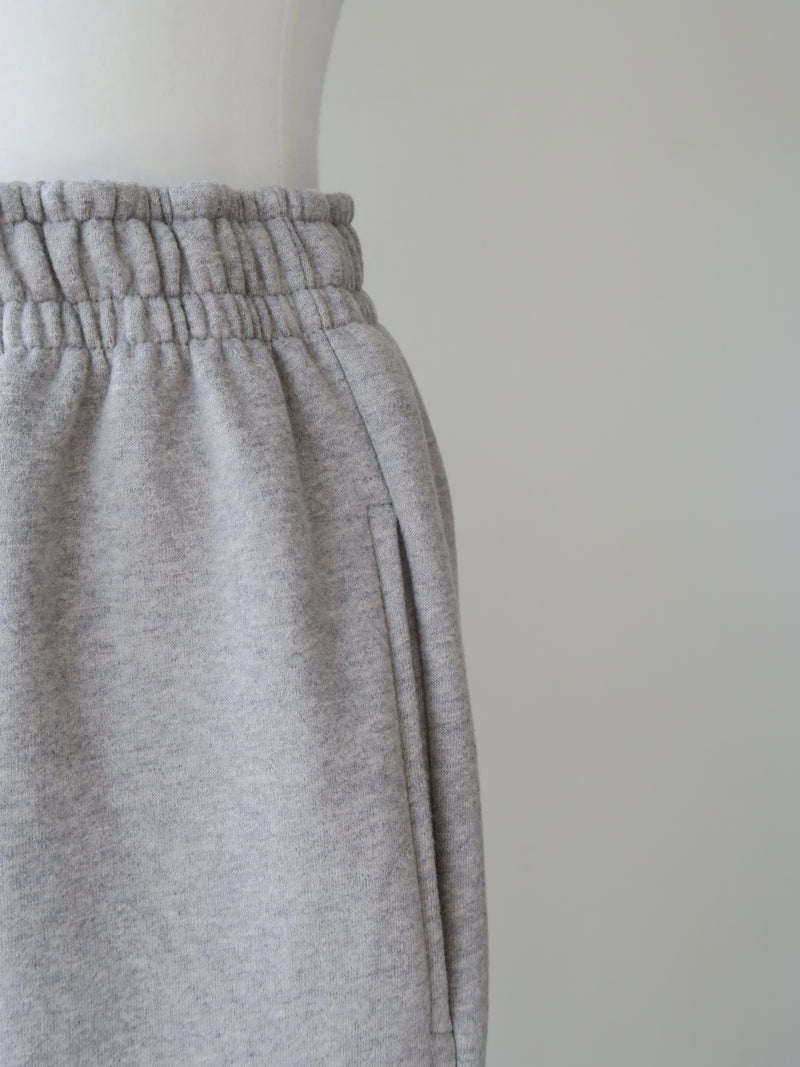 loose sweat pants