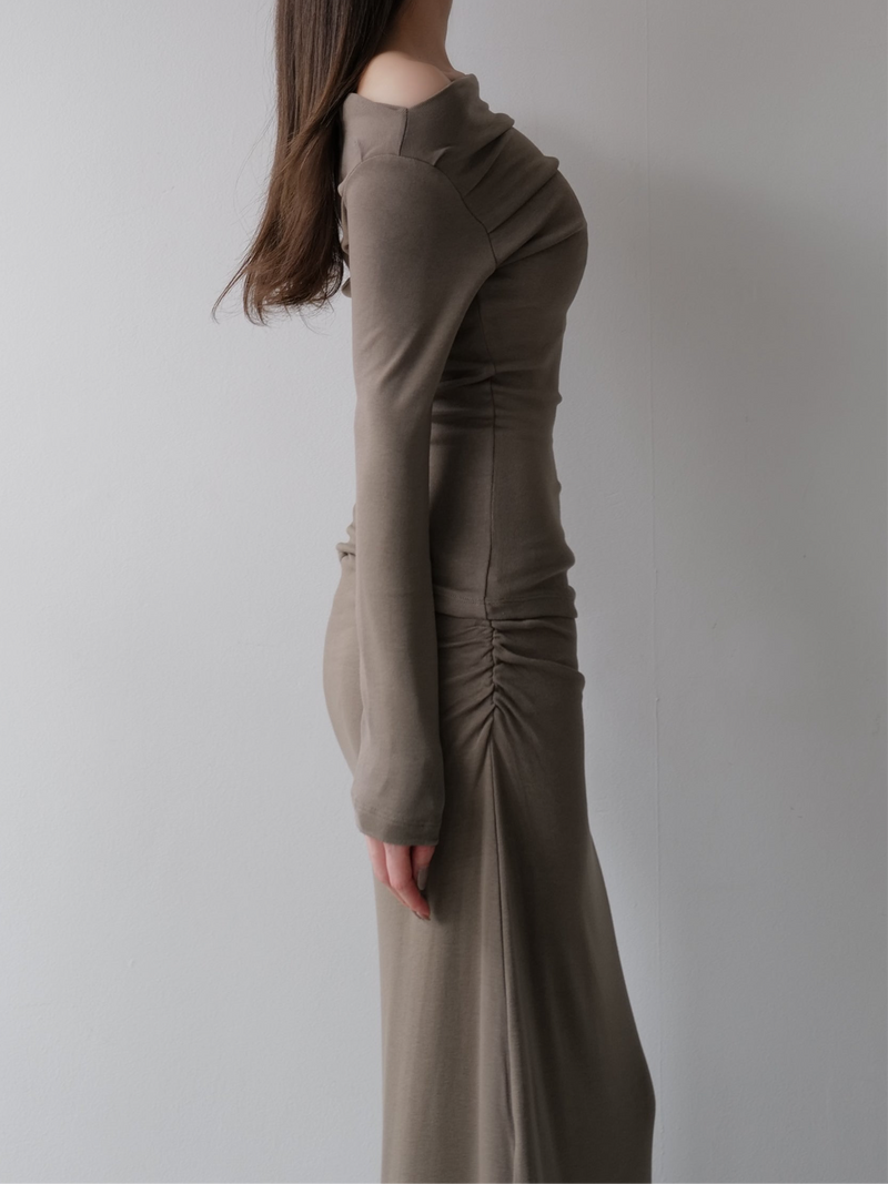 softly ruched long sleeve shirt