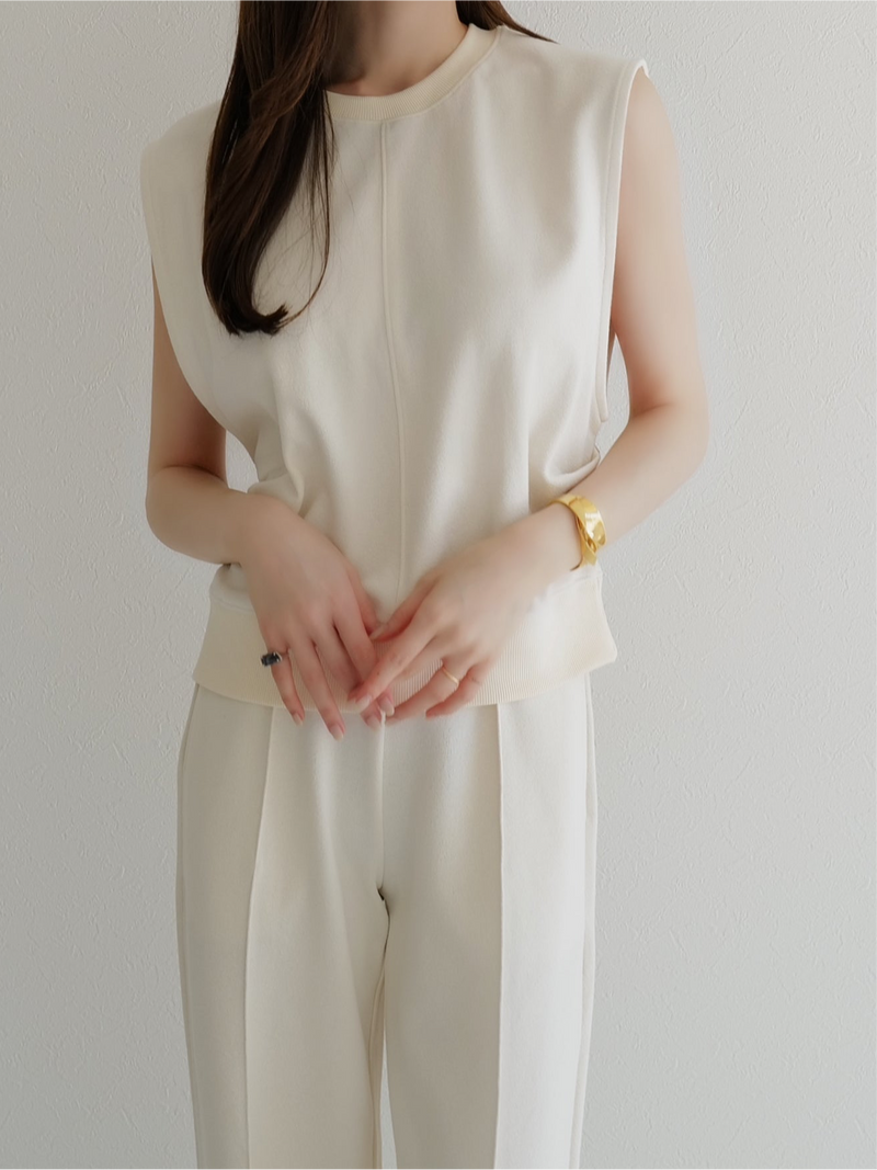 side tuck sweat top