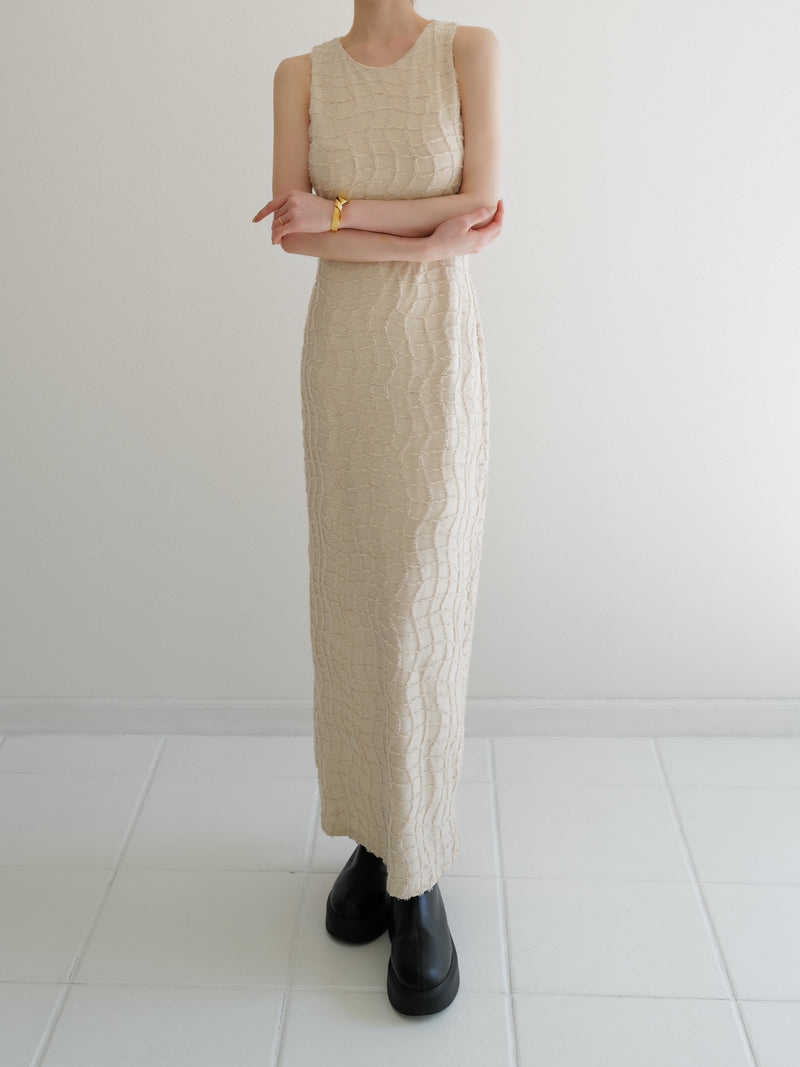 wavy tile pattern dress