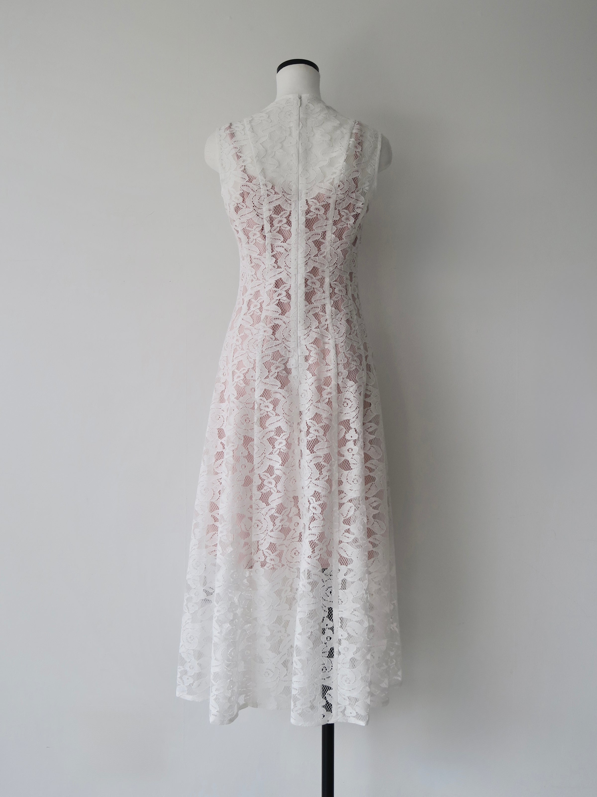 classic lace long dress