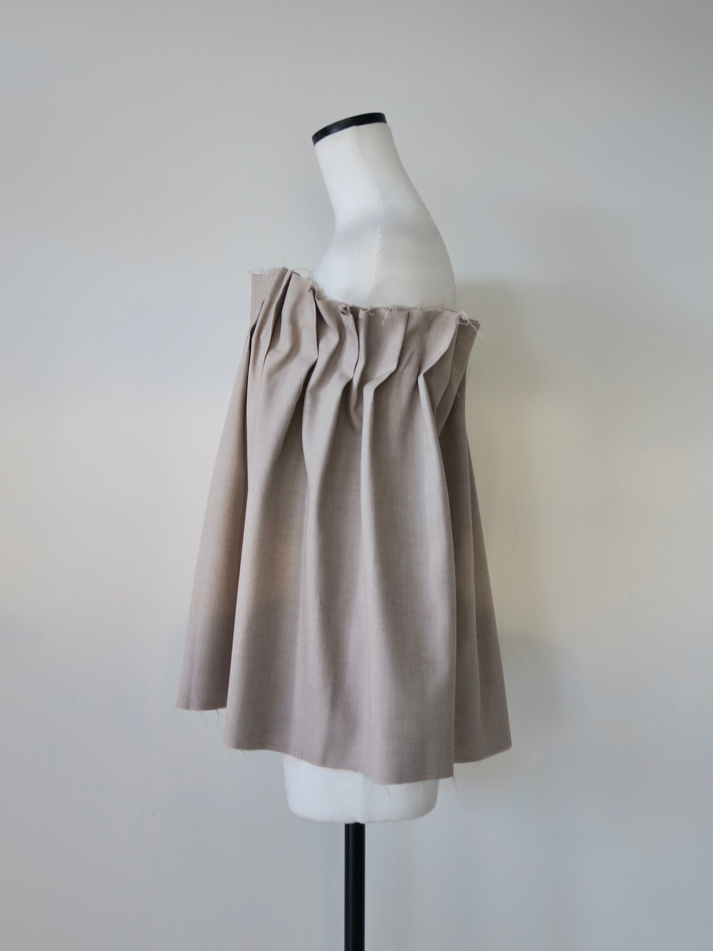 airy pleats tuck blouse