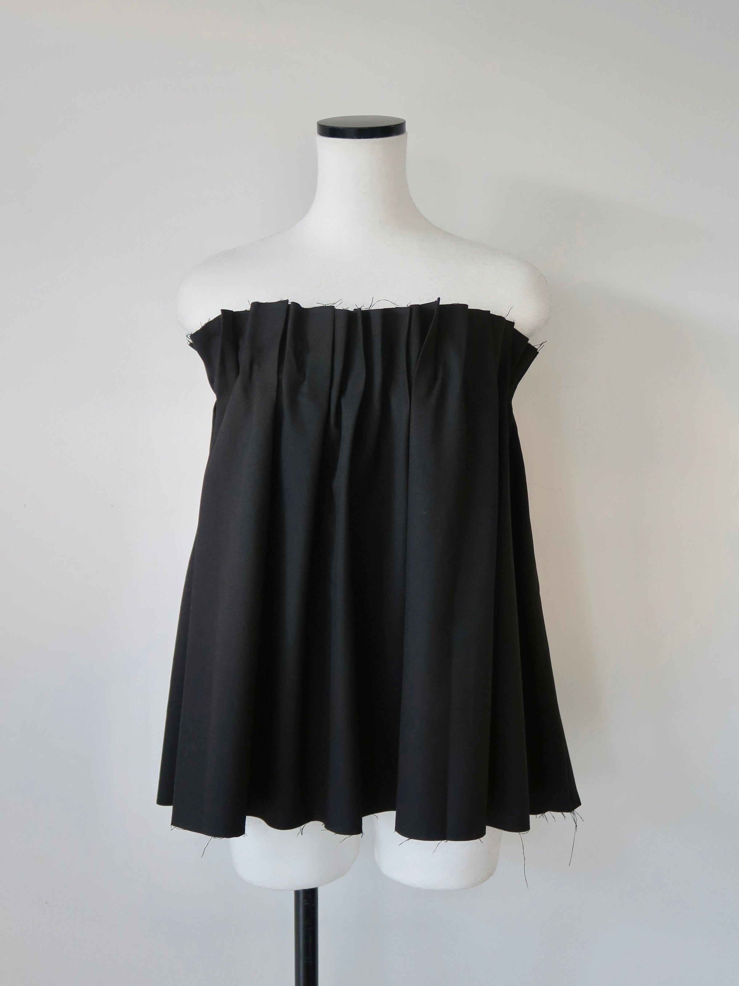 airy pleats tuck blouse