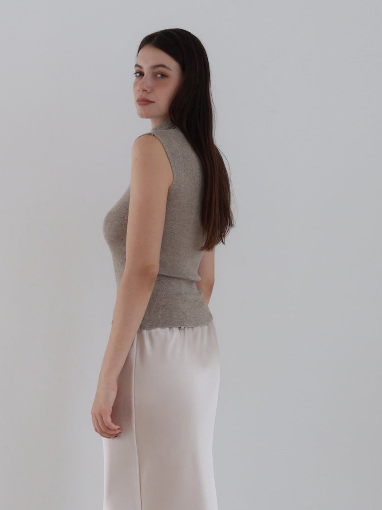 shiny cap sleeve knit top