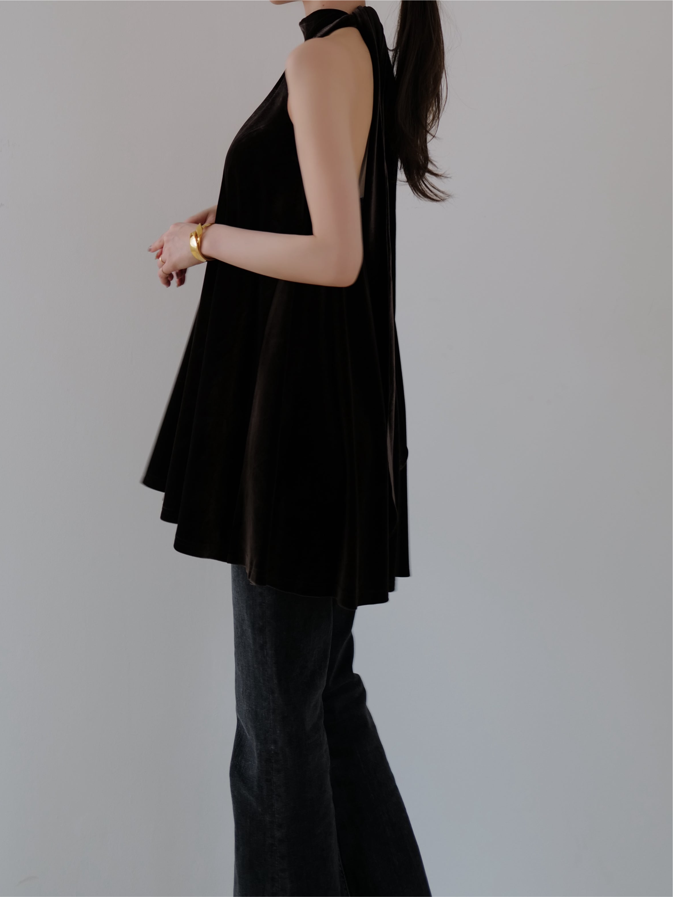 velour back open tie blouse