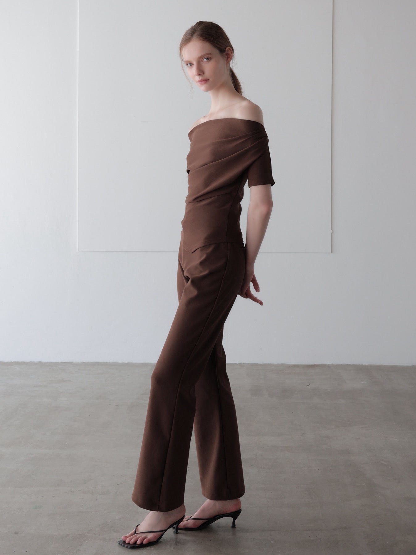 airy drape silhouette set-up (POP UP)