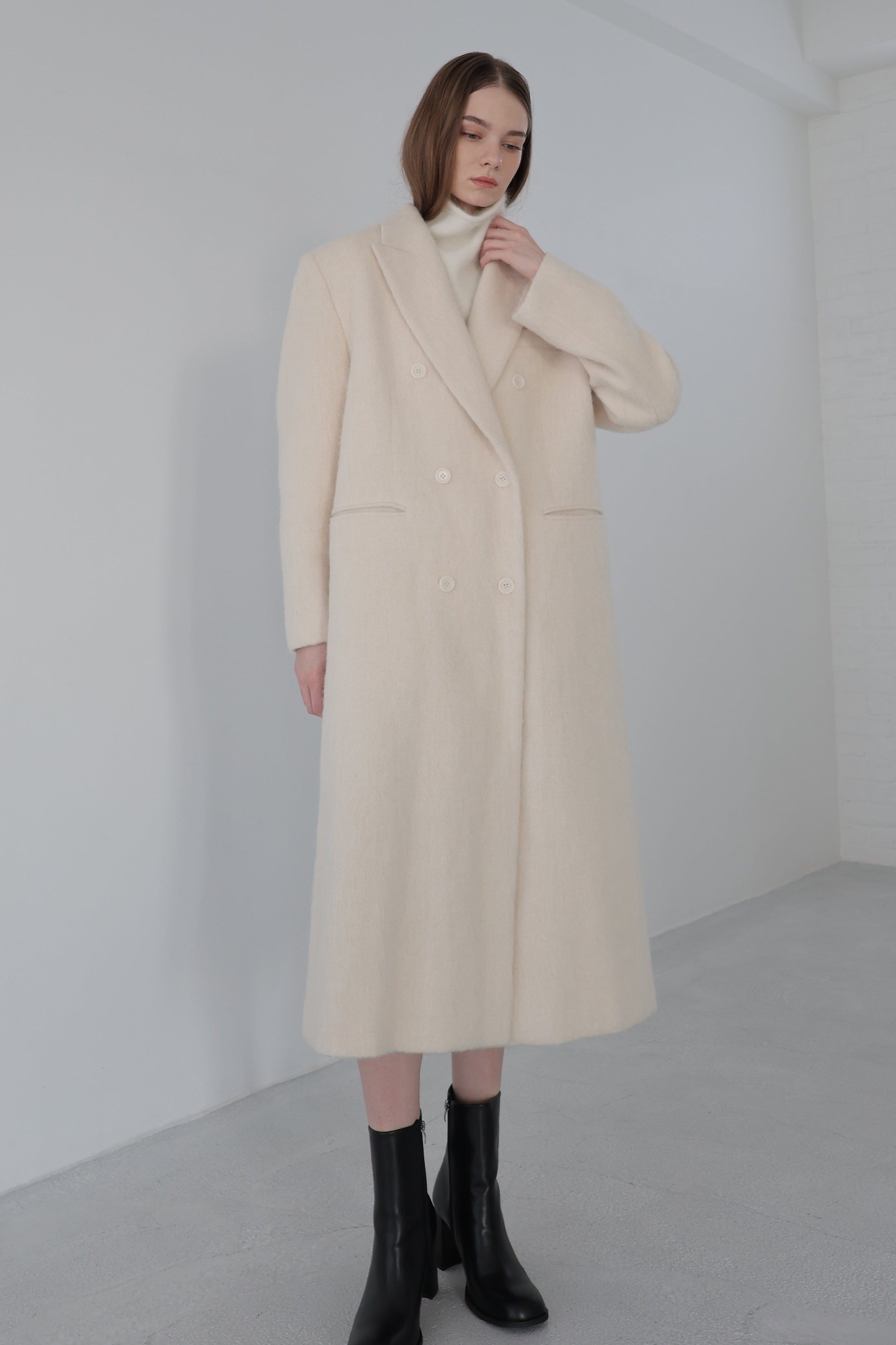 alpaca hairy long coat