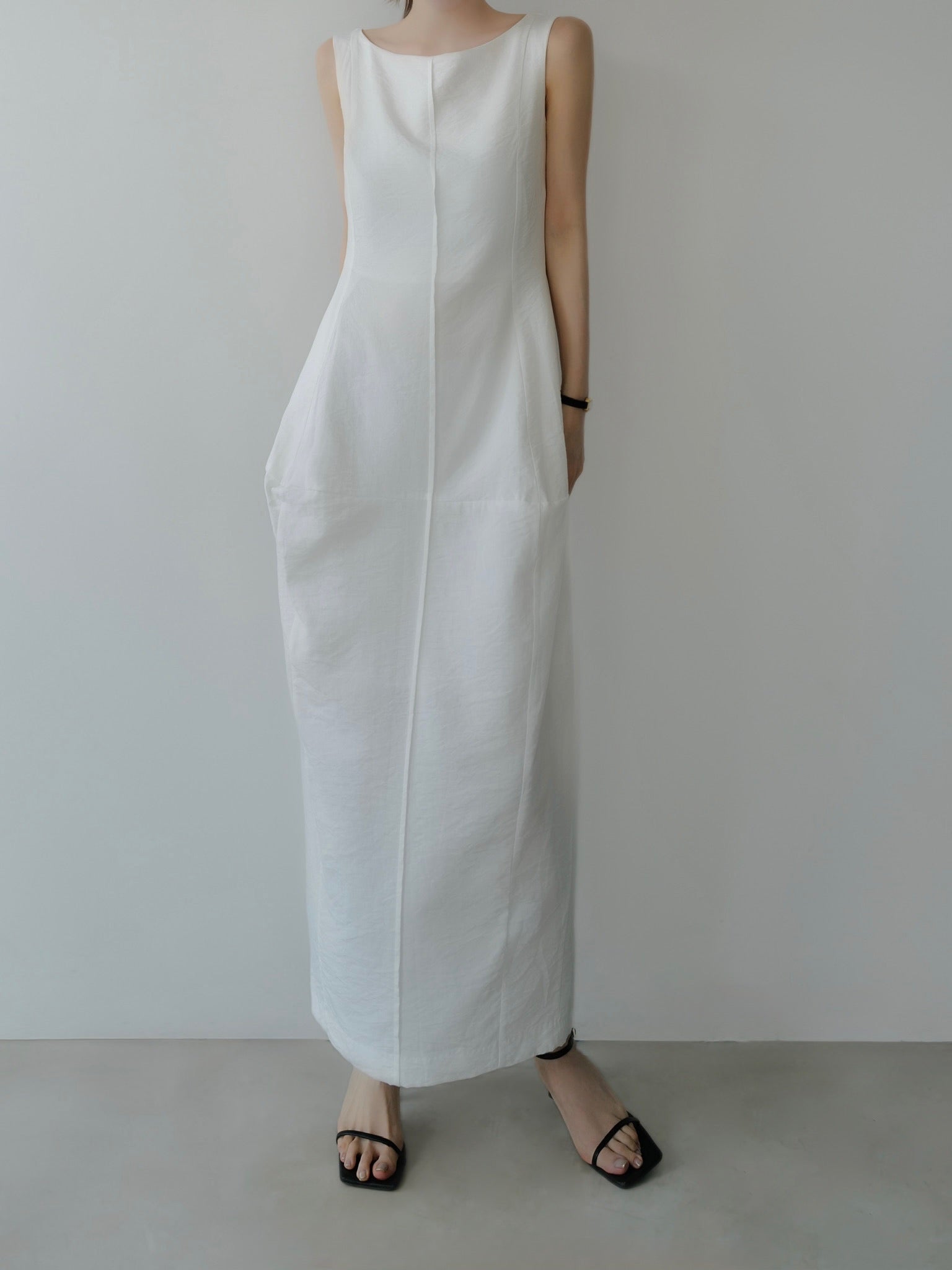 allure silhouette slinky maxi dress (POP UP)