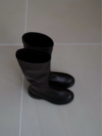 volume sole long boots