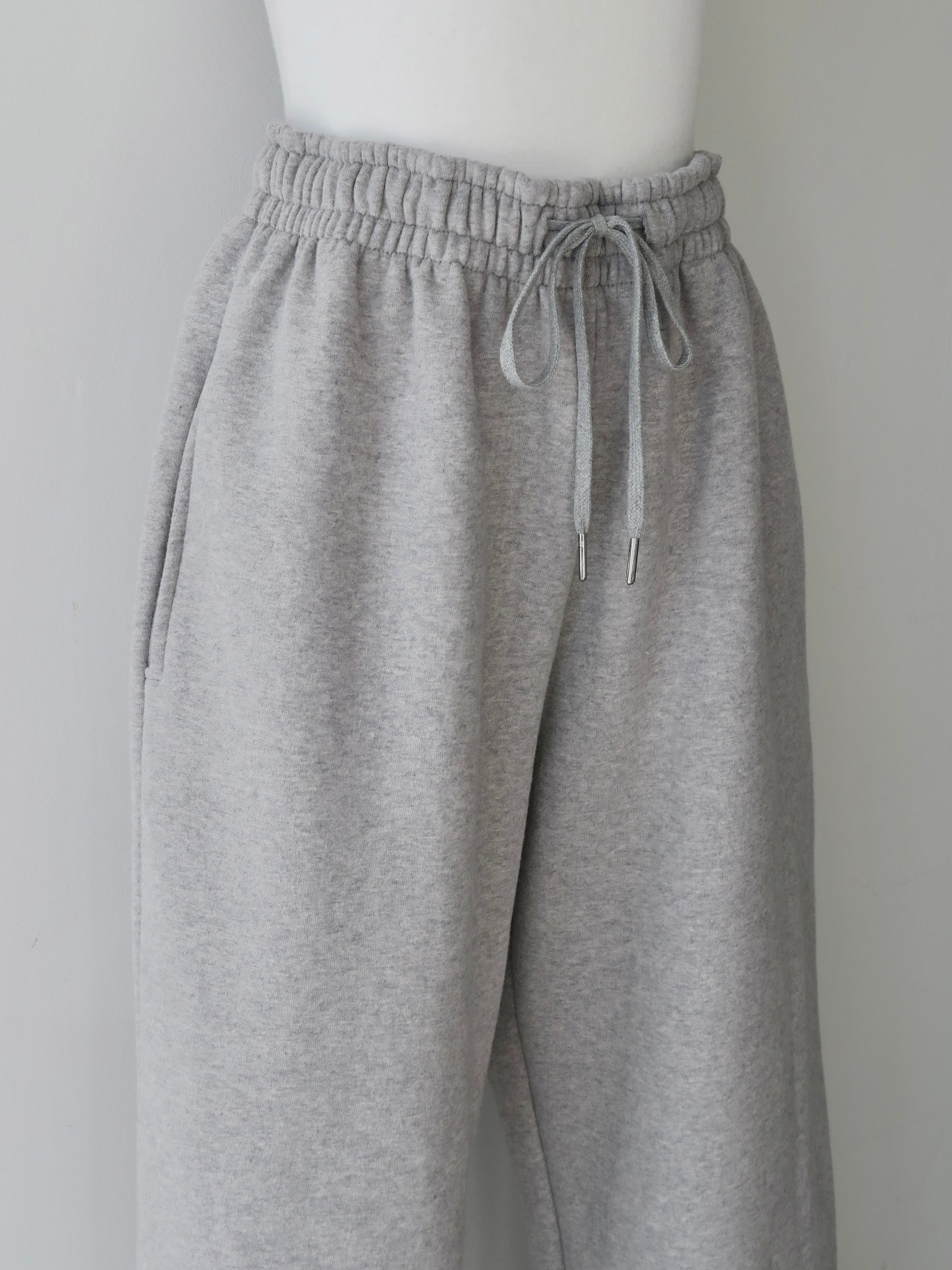 loose sweat pants