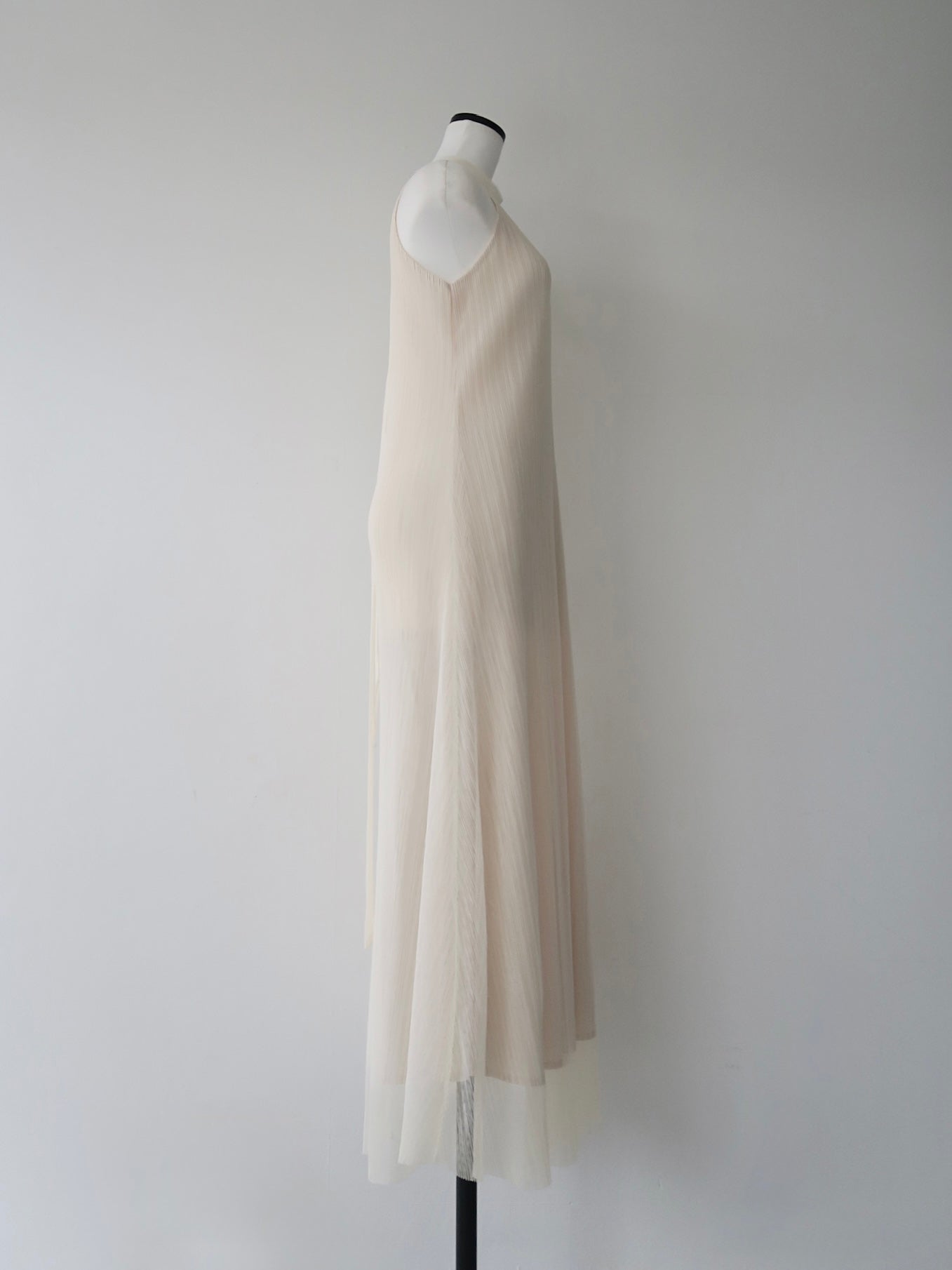 tulle pleats halter dress – célon