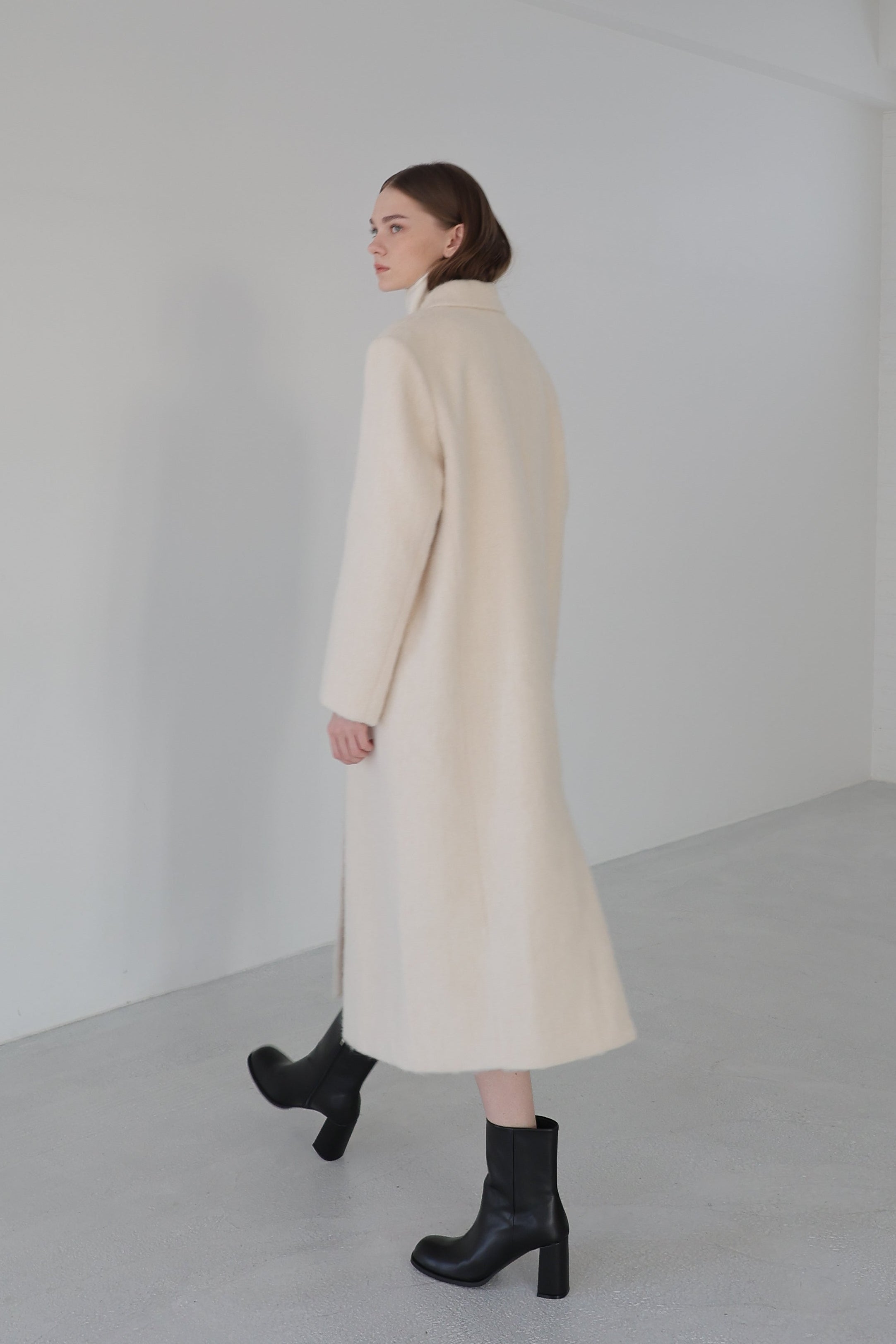 alpaca hairy long coat