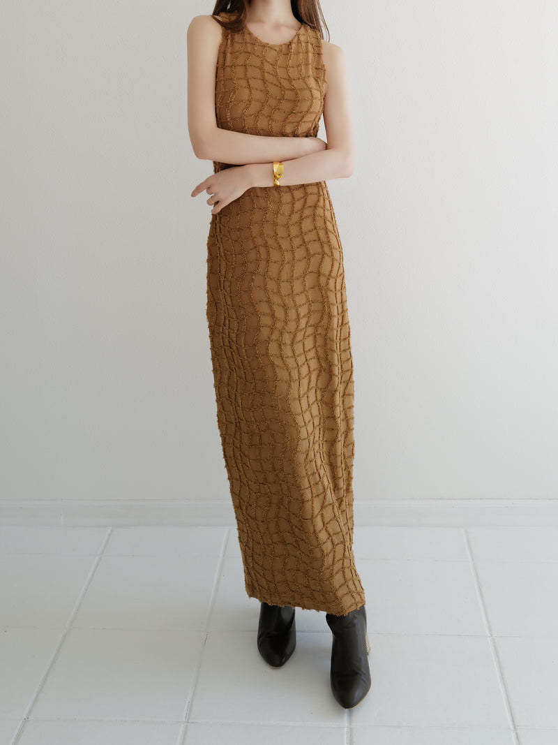 wavy tile pattern dress