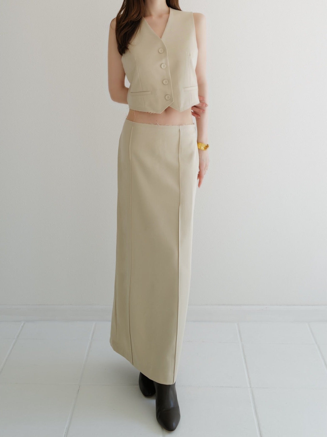 summer sale / raw hem slim long skirt