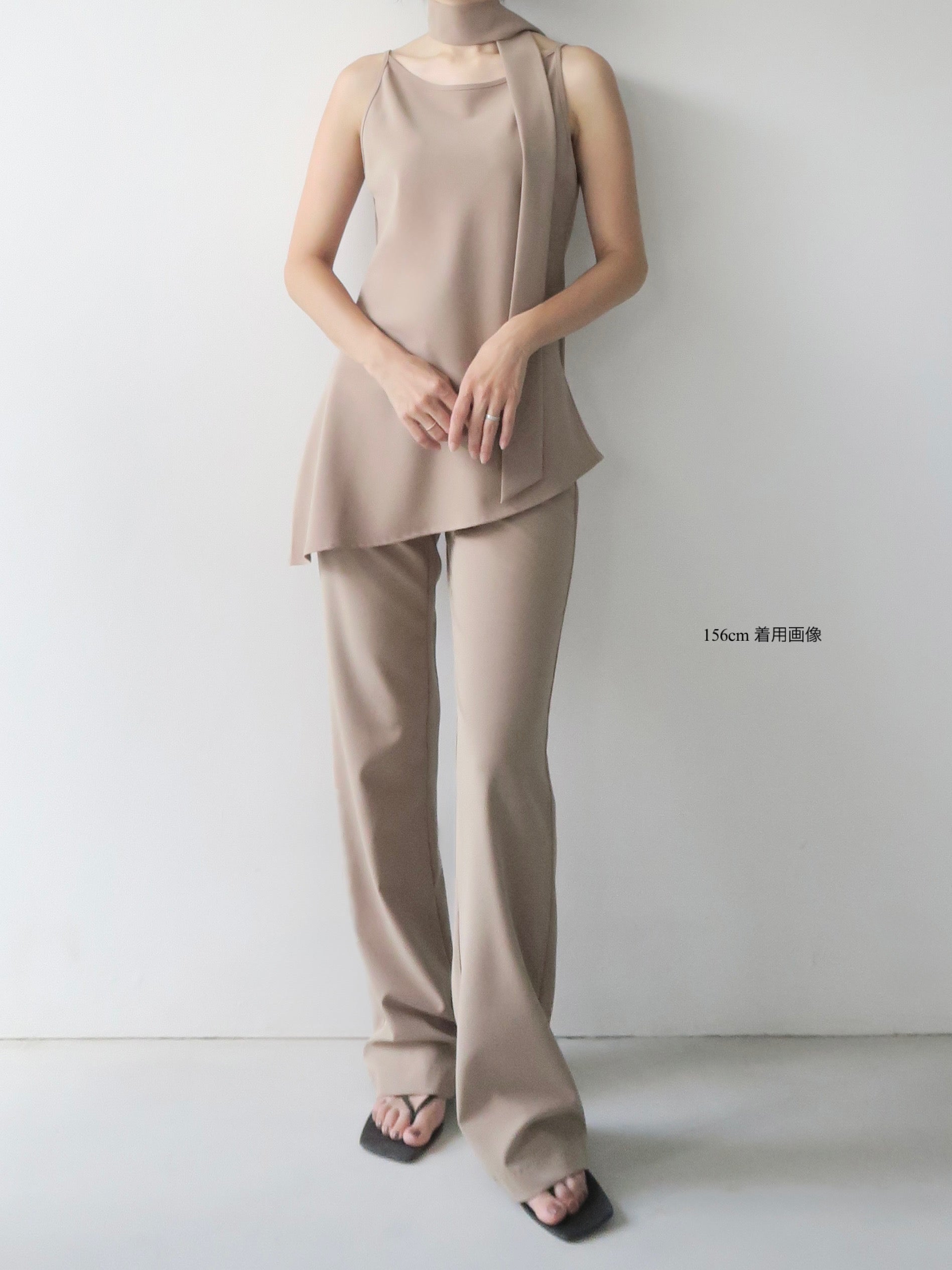 sample sale / long tie flare top